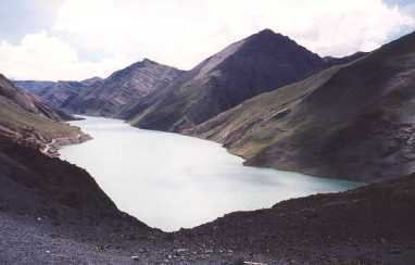 artificial_lake_2.jpg