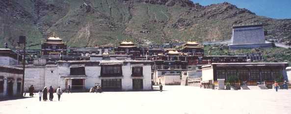 tashilumpo_monastery.jpg